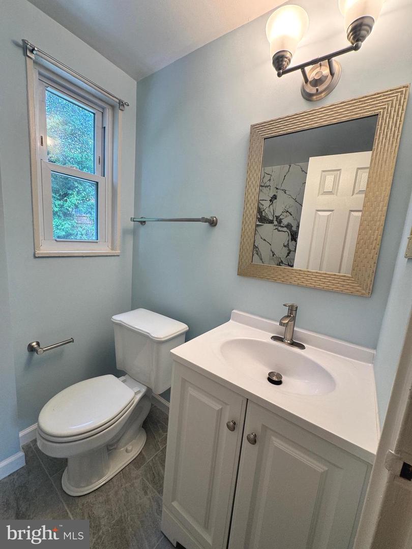 12114 Dalewood Dr Property Photo 16