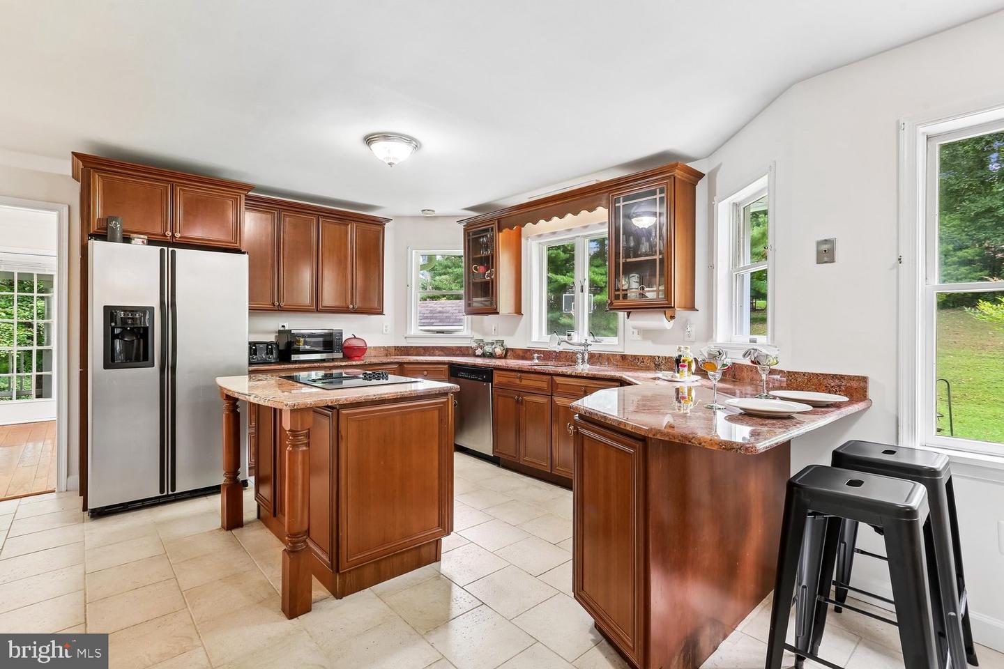 17034 Barn Ridge Dr Property Photo 11