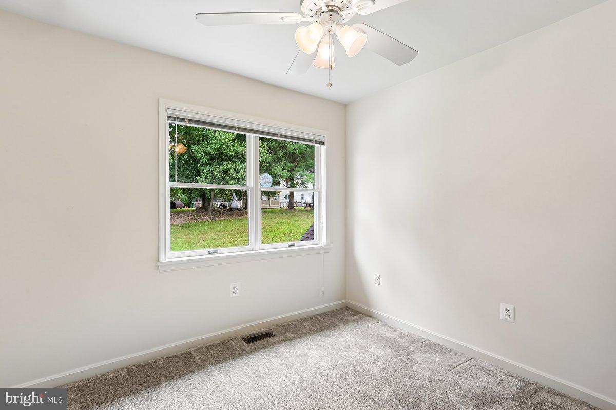 17034 Barn Ridge Dr Property Photo 22