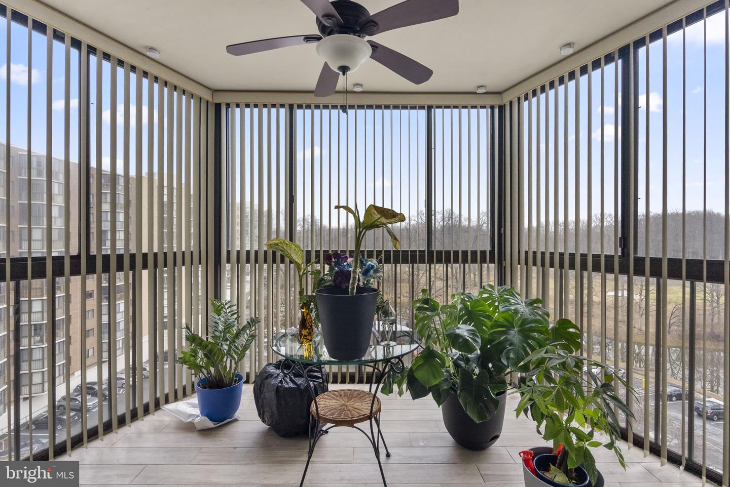 15101 Interlachen Dr #1-705 Property Photo 12