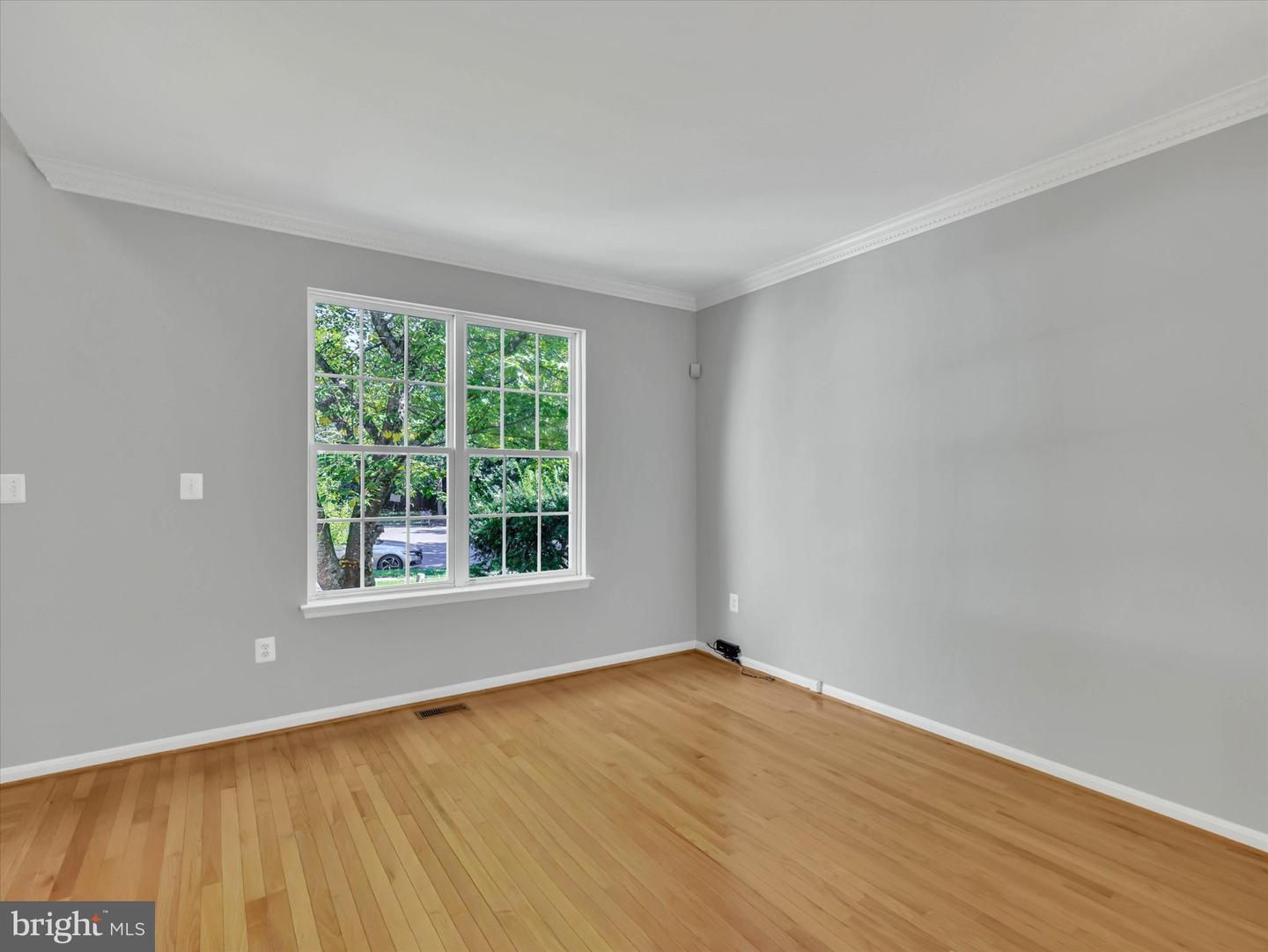 8104 Pepper Ridge Way Property Photo 5