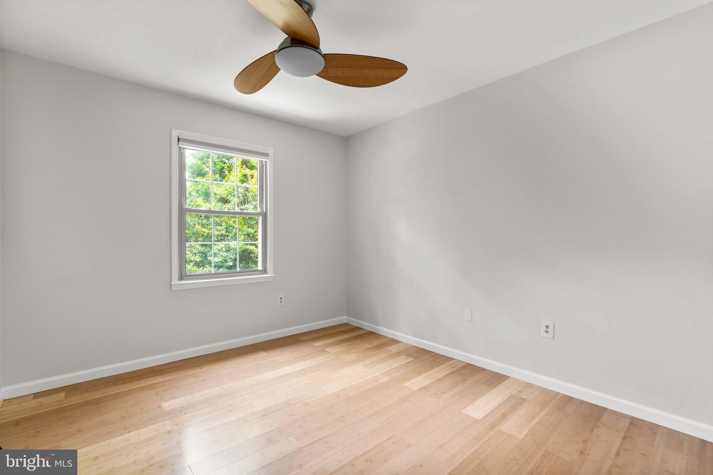 16 Cornerwood Ct Property Photo 15
