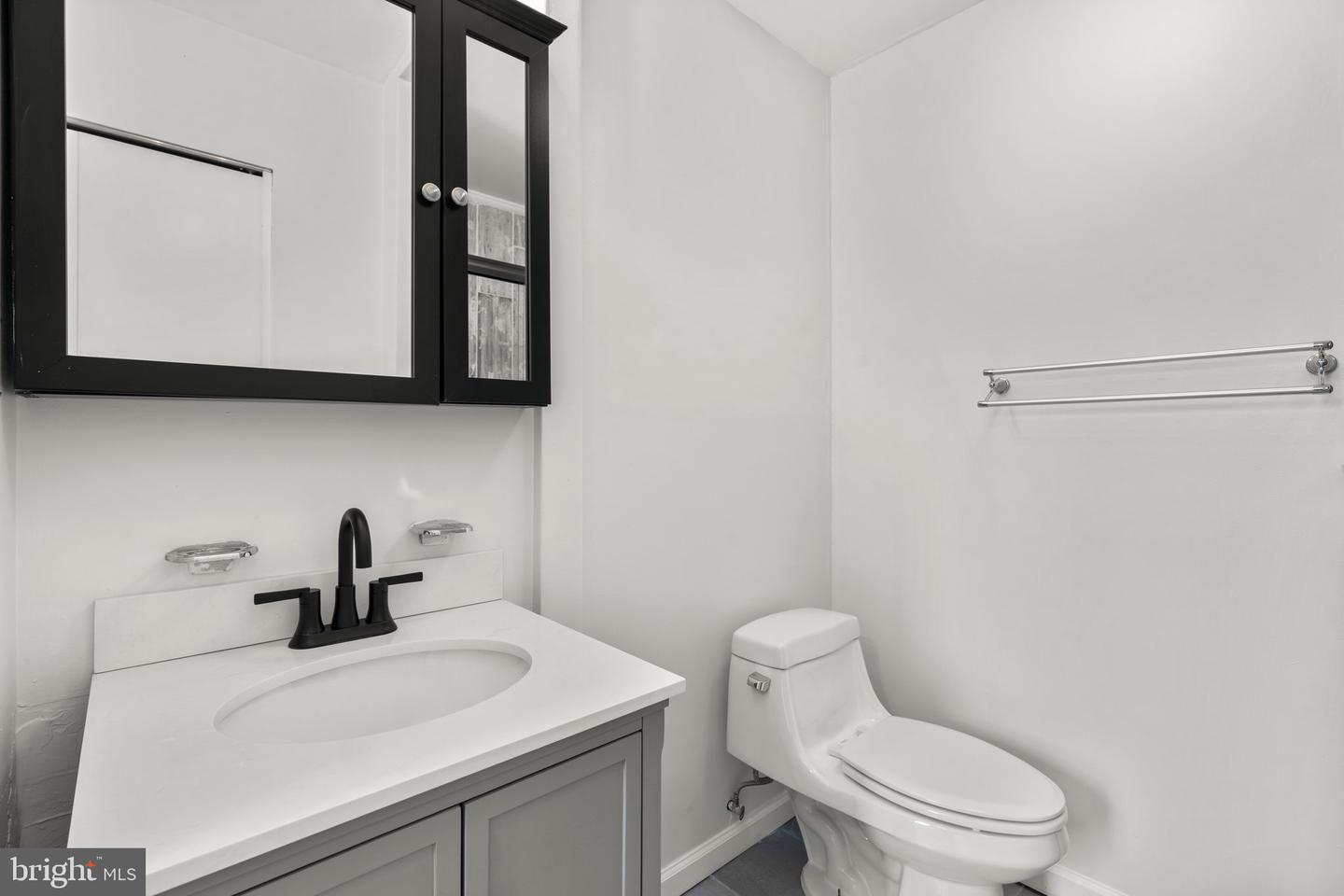 16 Cornerwood Ct Property Photo 20
