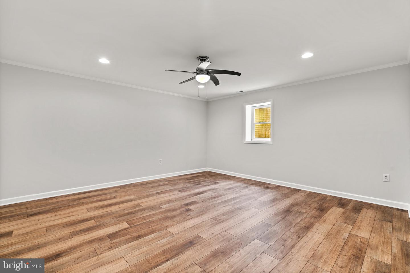 16 Cornerwood Ct Property Photo 22