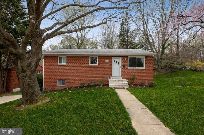 10912 TROY RD Property Photo 1