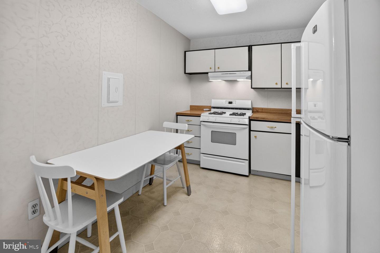 1121 University Blvd W #1013-b Property Photo 16