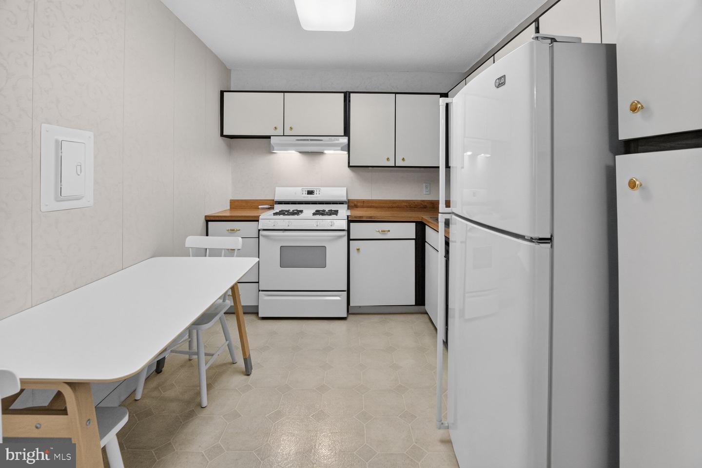 1121 University Blvd W #1013-b Property Photo 17