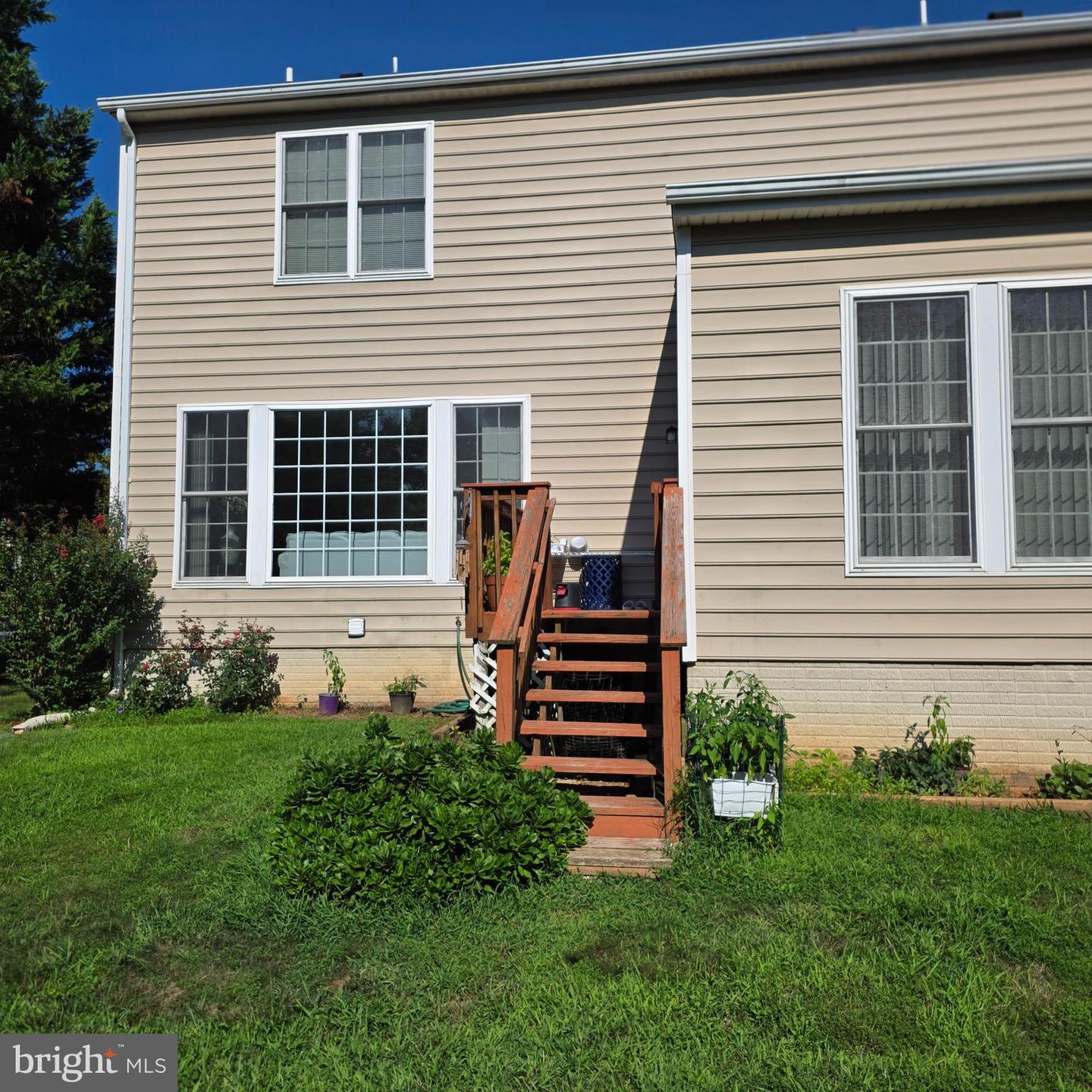 21701 Seneca Ayr Dr Property Photo 5