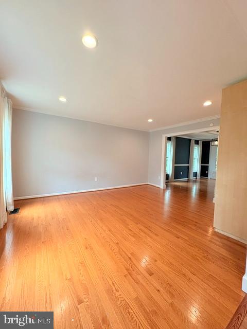 18514 Gingerbread Ln Property Photo 4