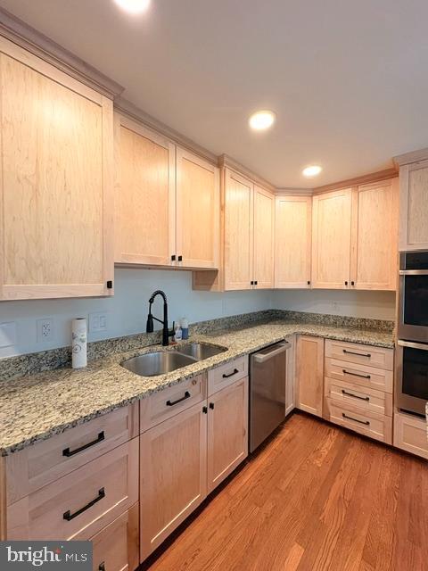 18514 Gingerbread Ln Property Photo 9