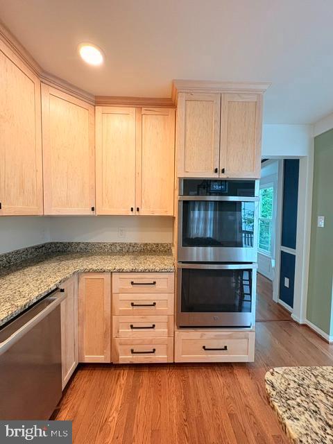 18514 Gingerbread Ln Property Photo 10