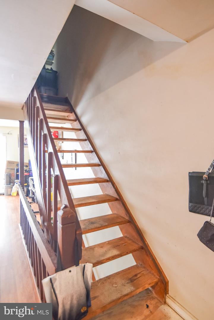 2901 Lisage Way Property Photo 10