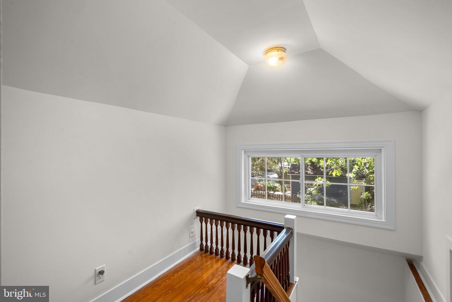 9 Philadelphia Ave Property Photo 25