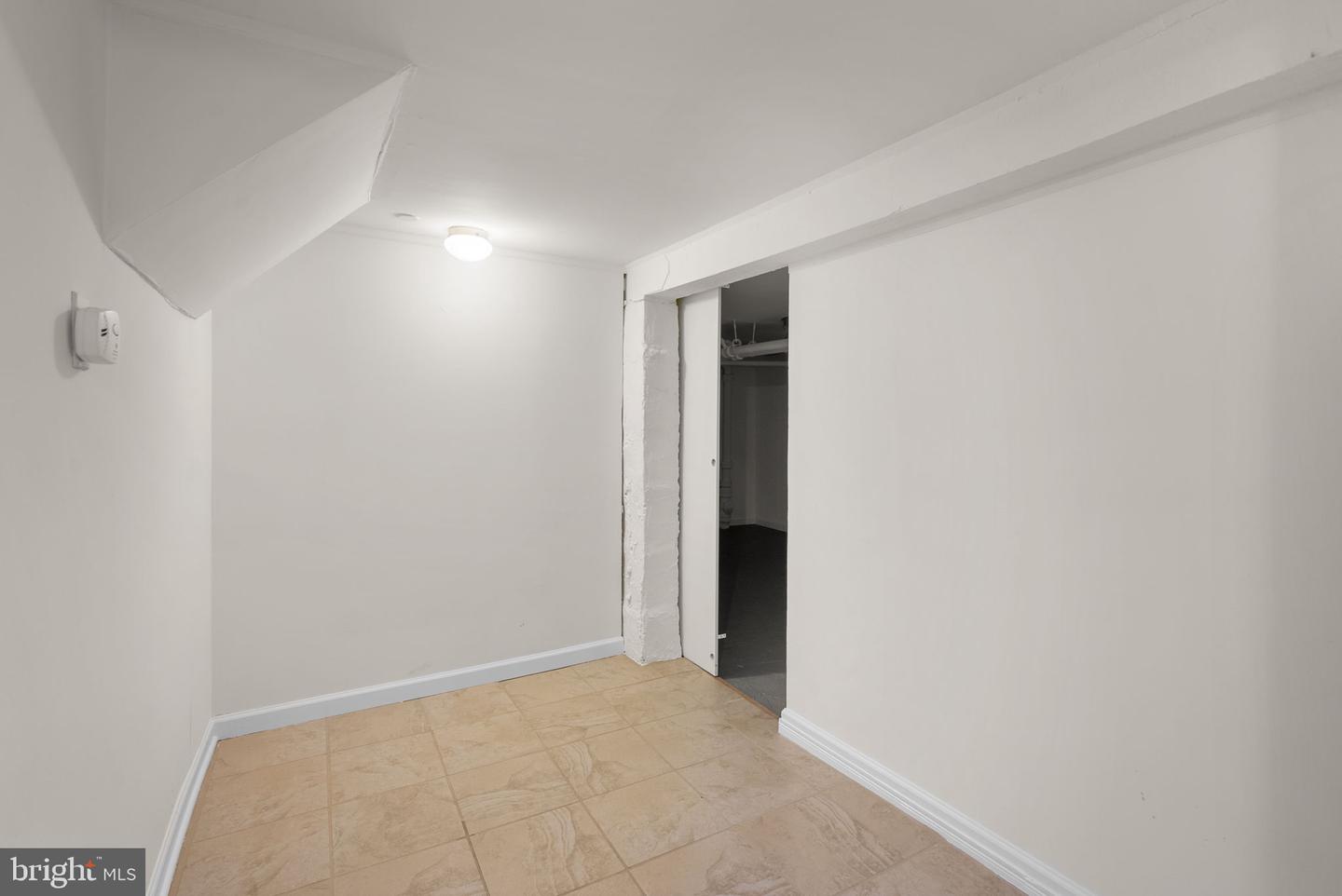9 Philadelphia Ave Property Photo 45