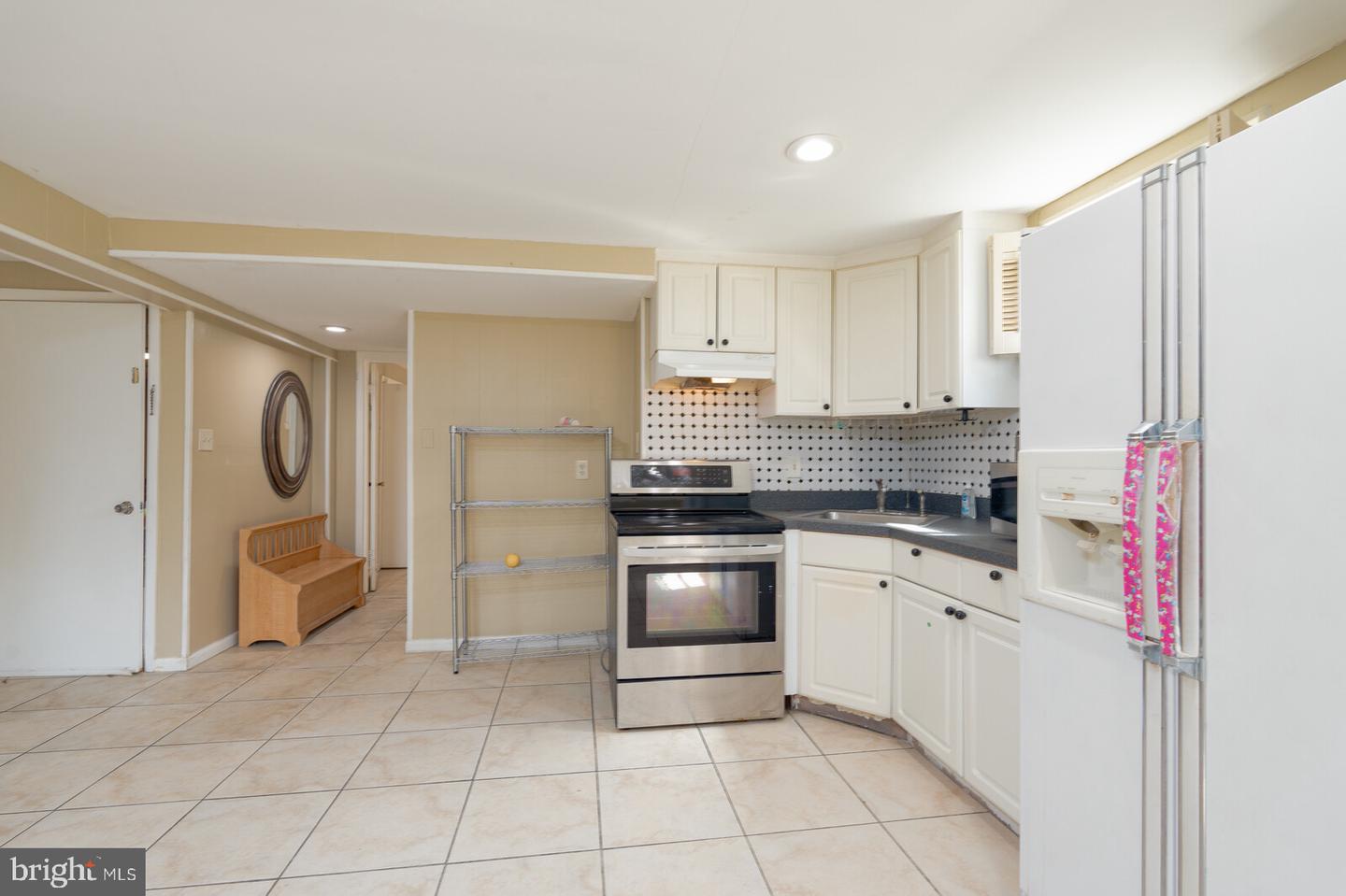 12512 Circle Dr Property Photo 4