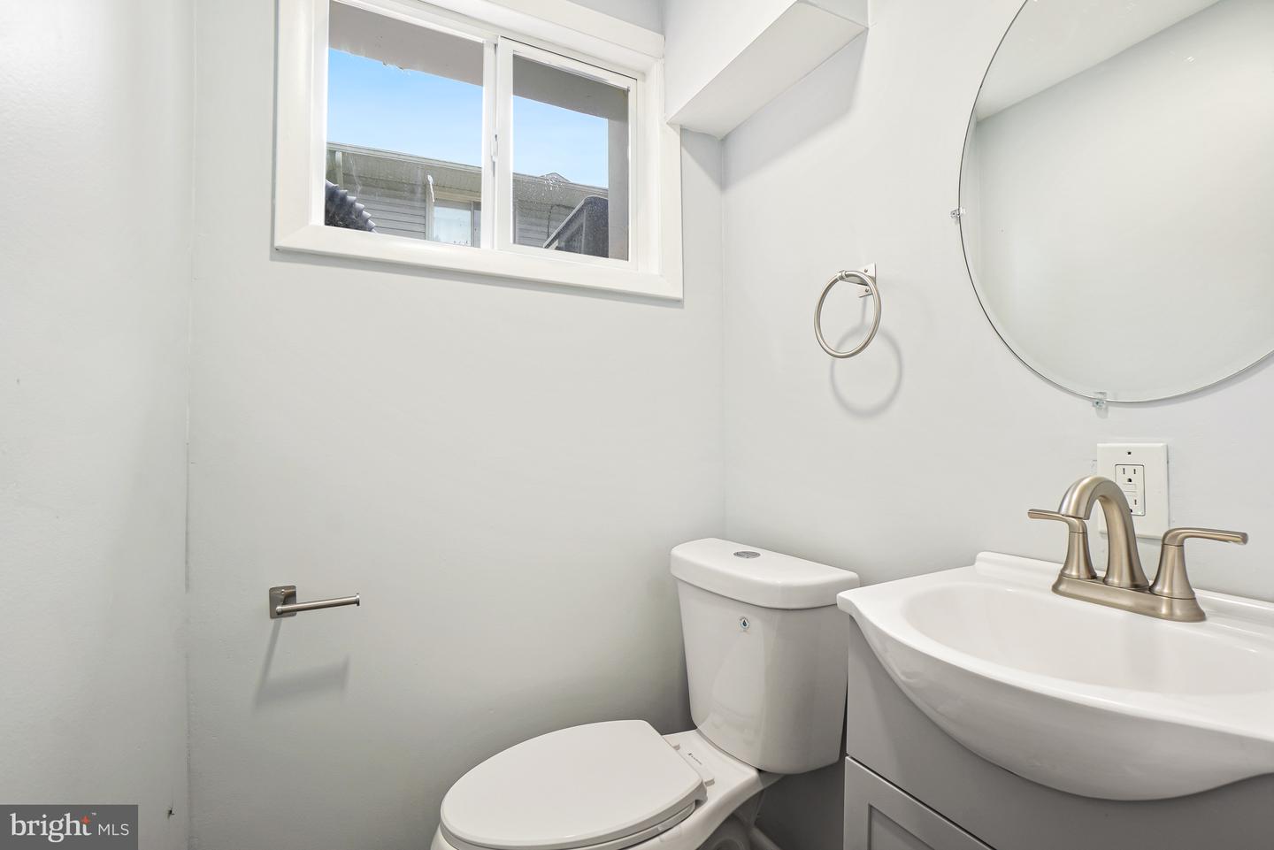 10705 Lockridge Dr Property Photo 25