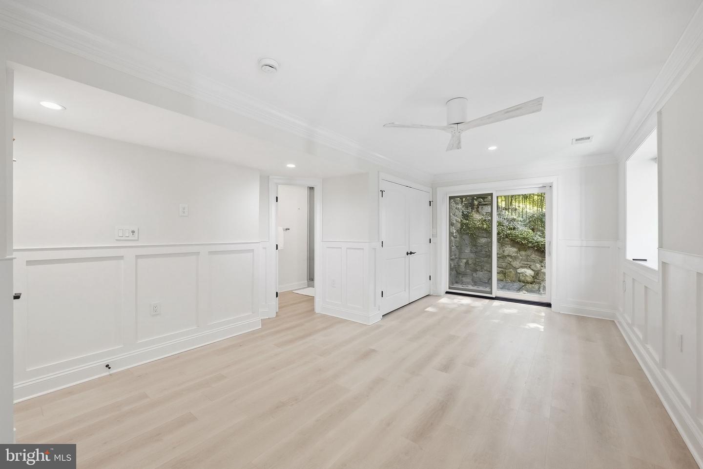 8210 Kingsgate Rd Property Photo 43