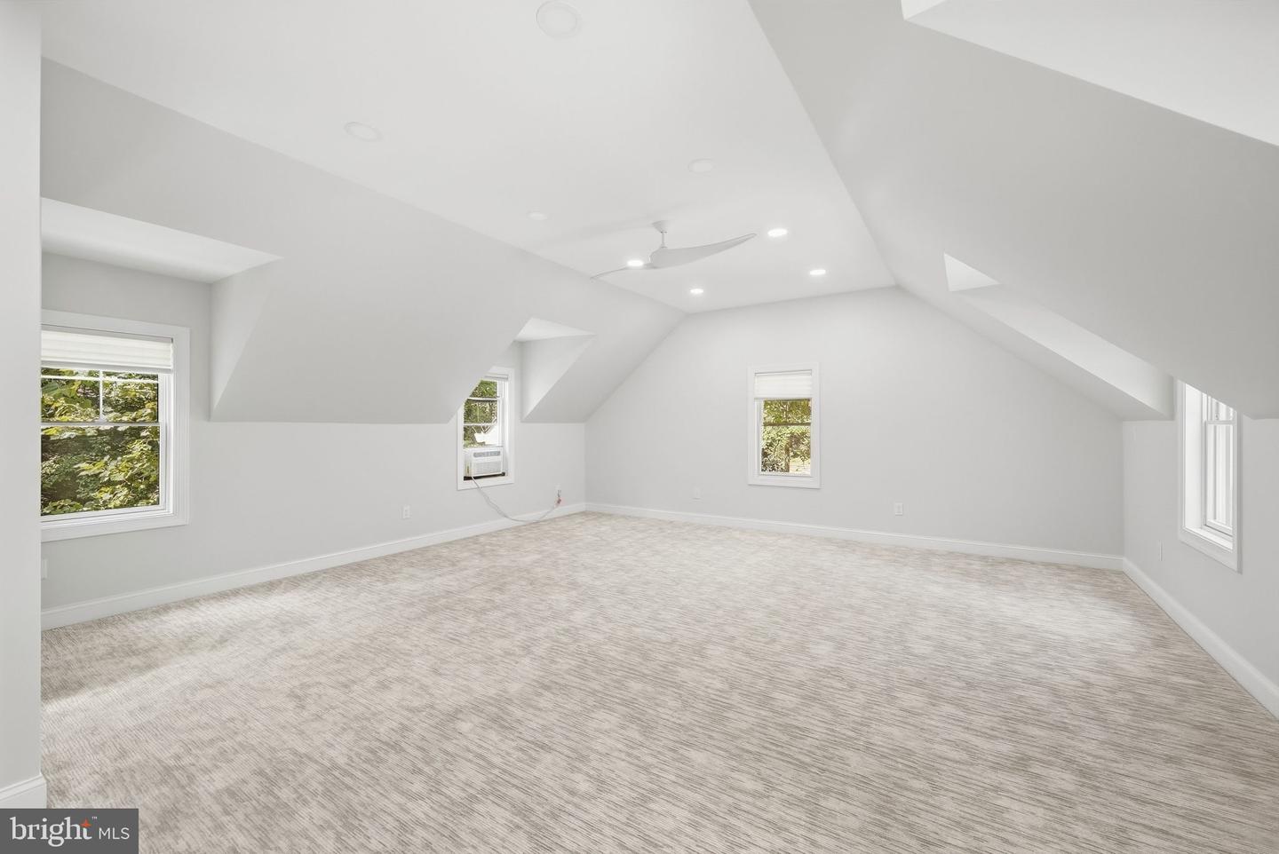 8210 Kingsgate Rd Property Photo 53