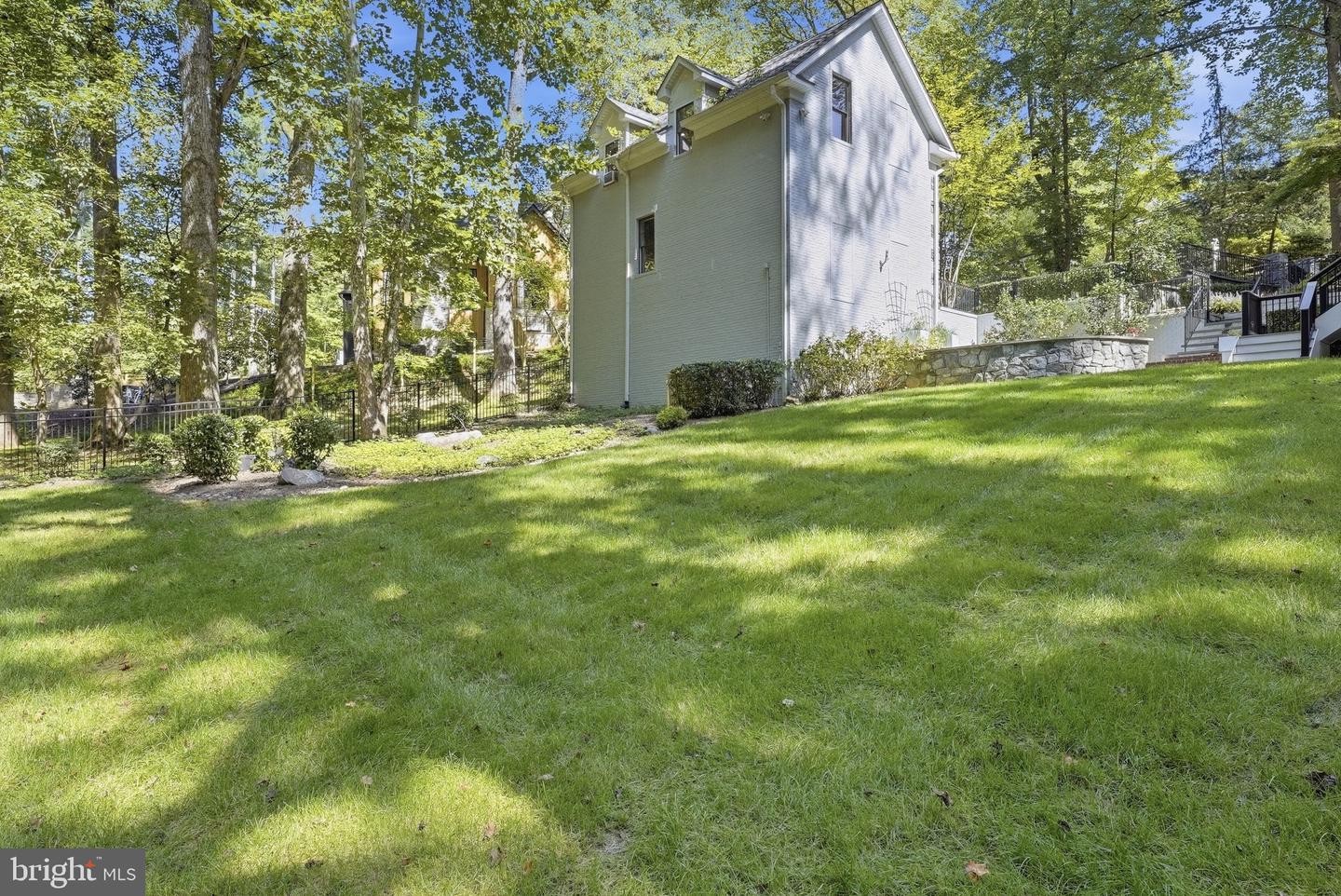 8210 Kingsgate Rd Property Photo 58