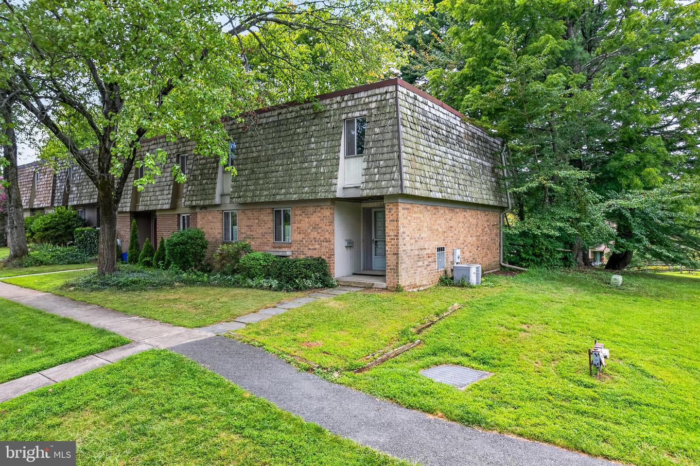 10331 Battleridge Pl Property Photo 2