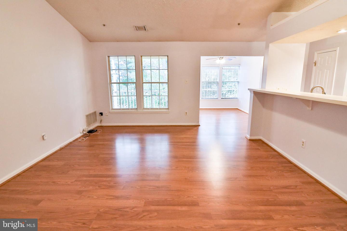 13110 Briarcliff Ter #610 Property Photo 7