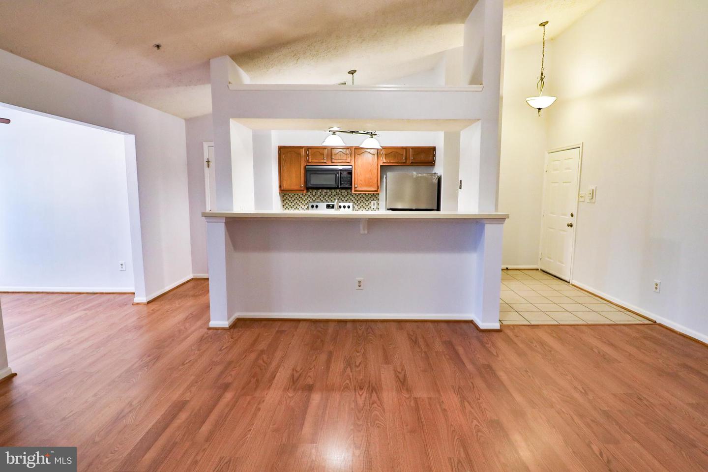 13110 Briarcliff Ter #610 Property Photo 9