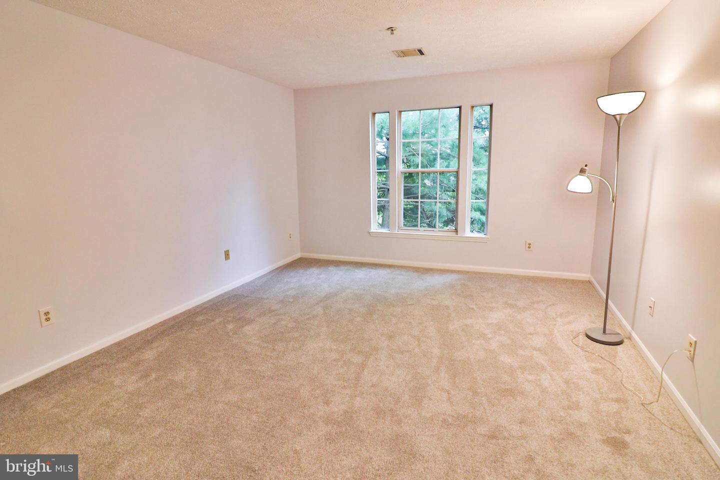 13110 Briarcliff Ter #610 Property Photo 22