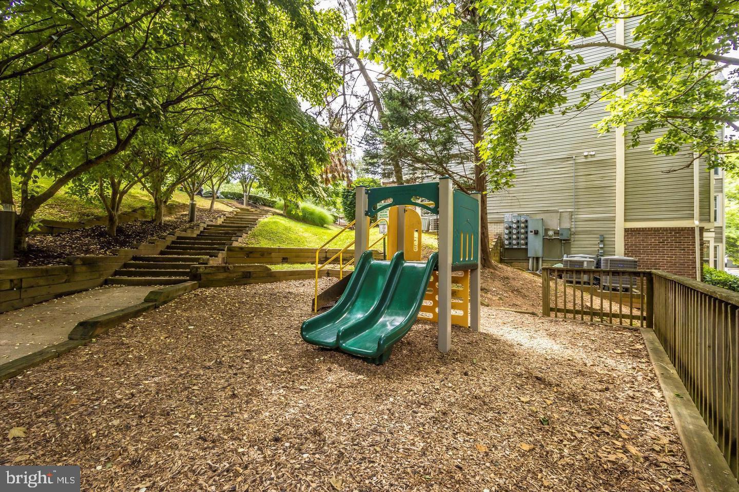 13110 Briarcliff Ter #610 Property Photo 33