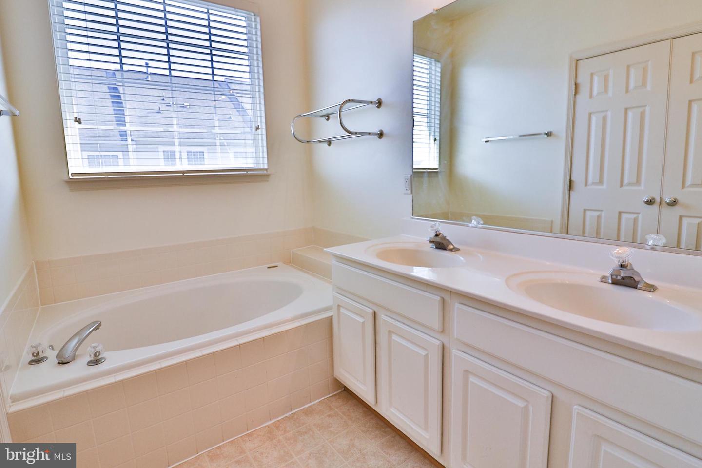 526 Redland Blvd Property Photo 24