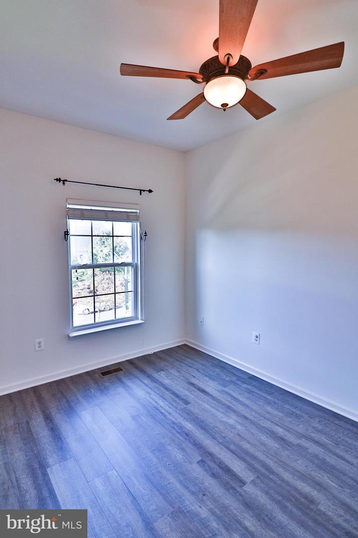 526 Redland Blvd Property Photo 35