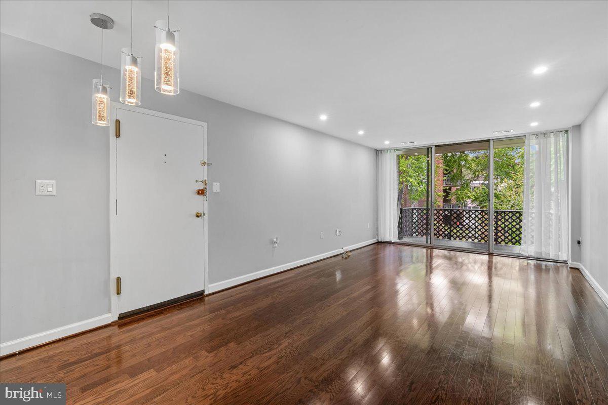 3940 Bel Pre Rd #6 Property Photo 3