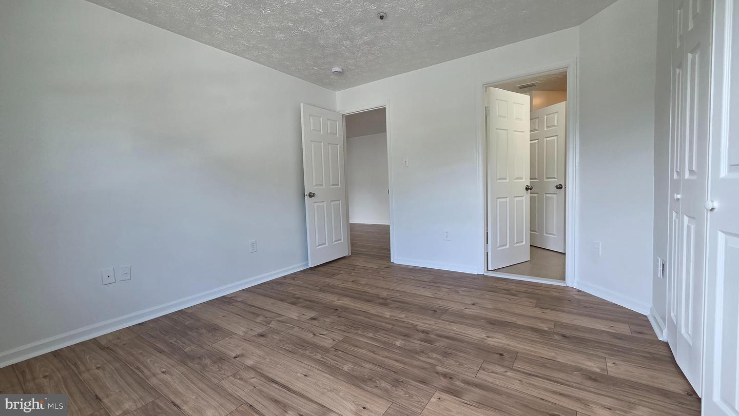 MDMC2252464 Property Photo 30