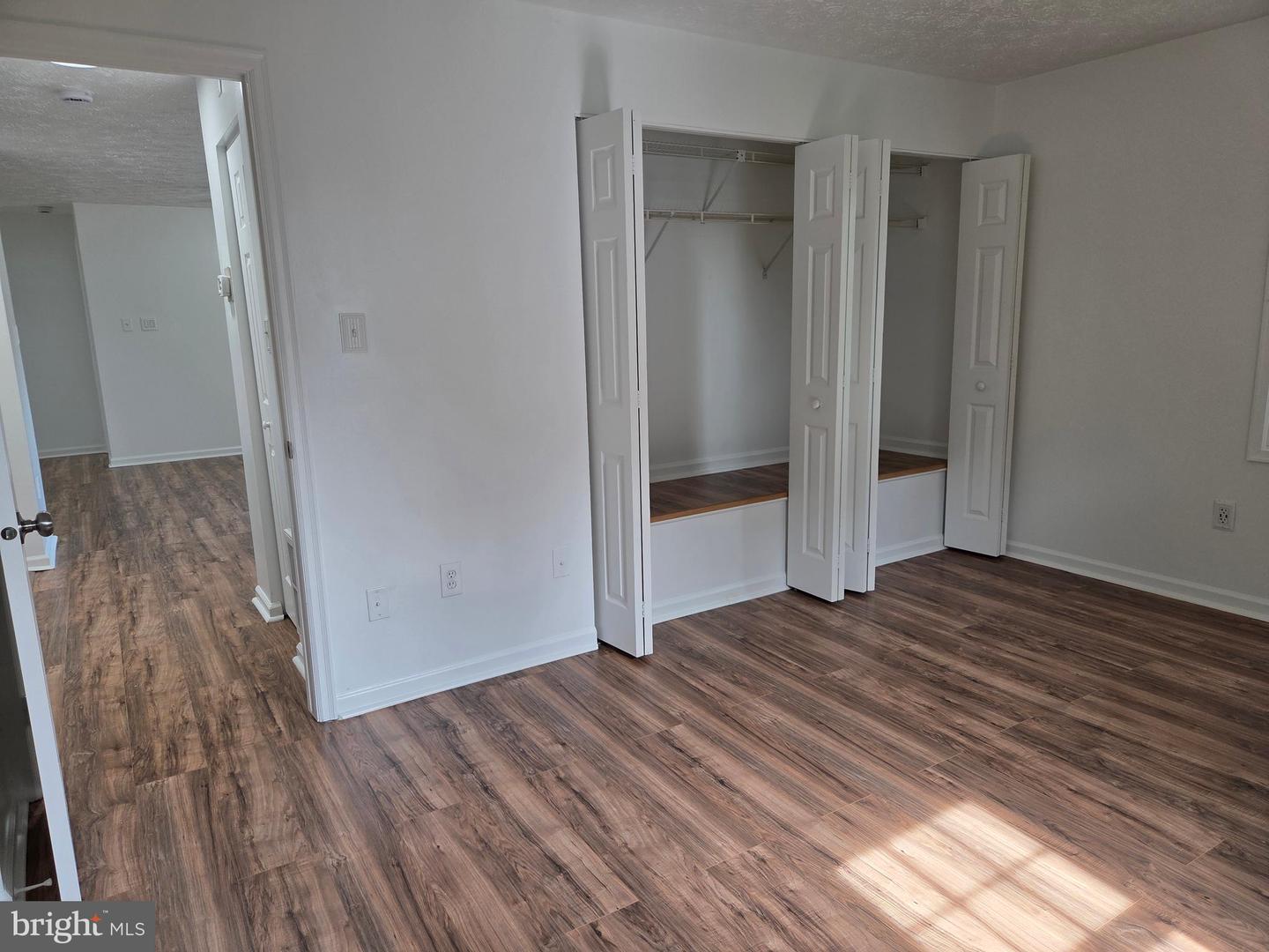 MDMC2252464 Property Photo 32