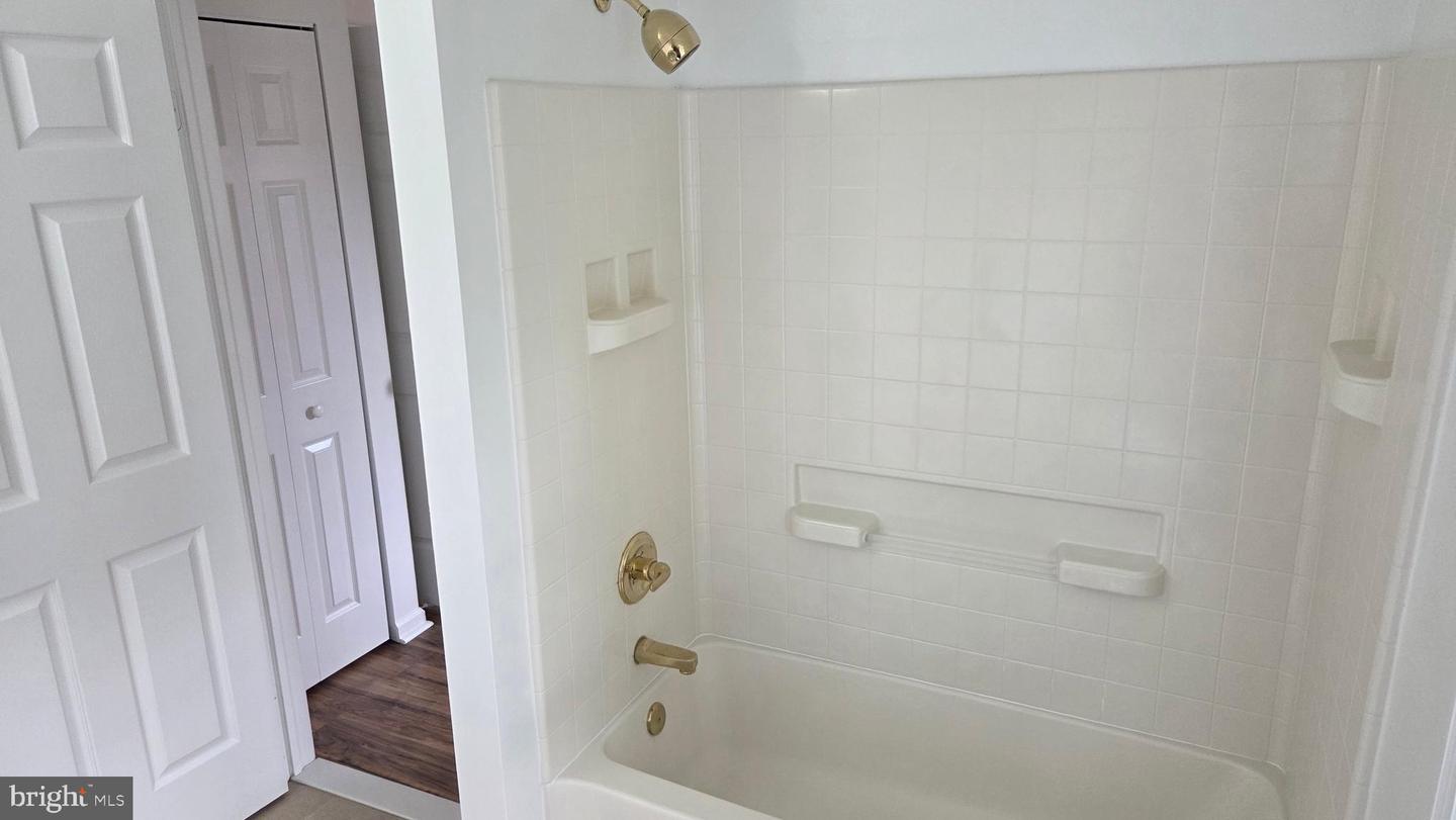 MDMC2252464 Property Photo 33