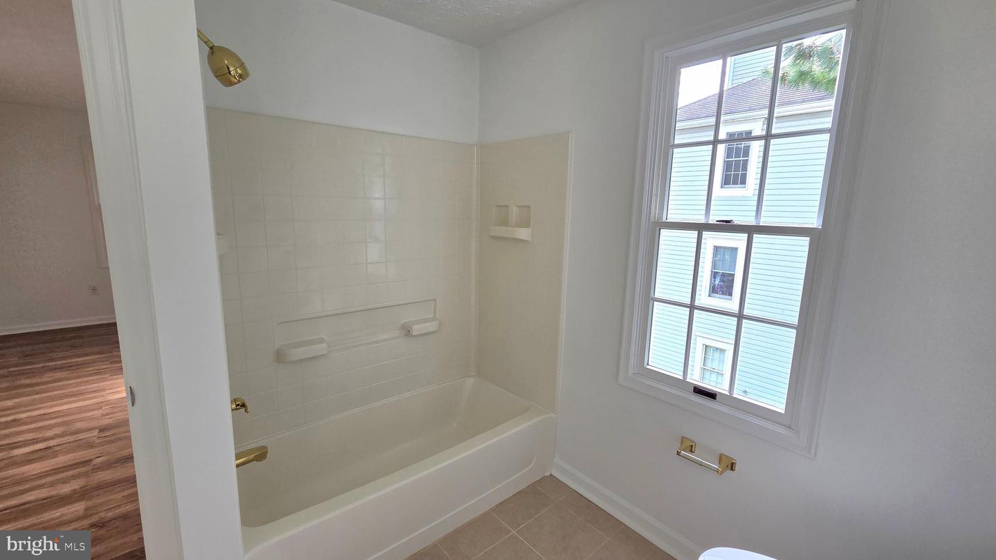 MDMC2252464 Property Photo 36