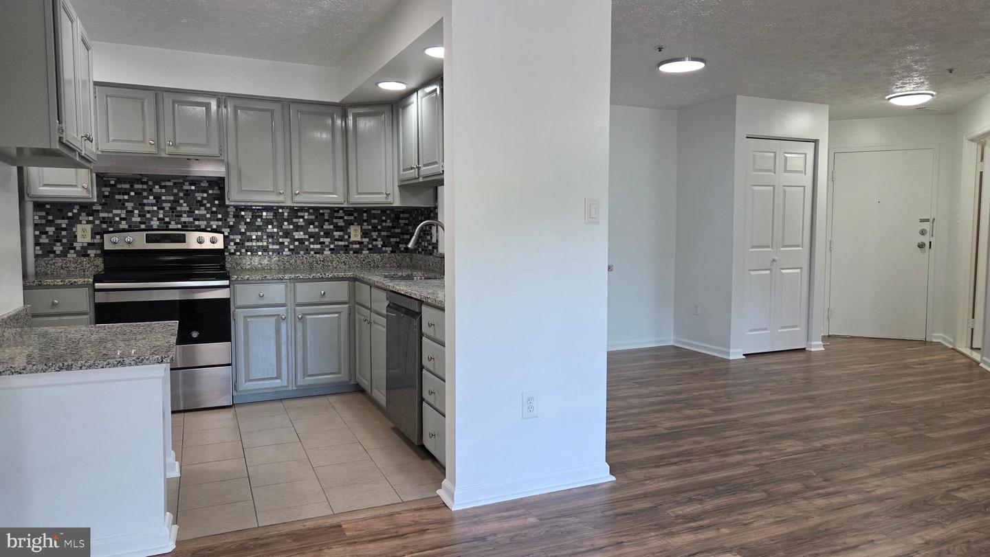 MDMC2252464 Property Photo 56