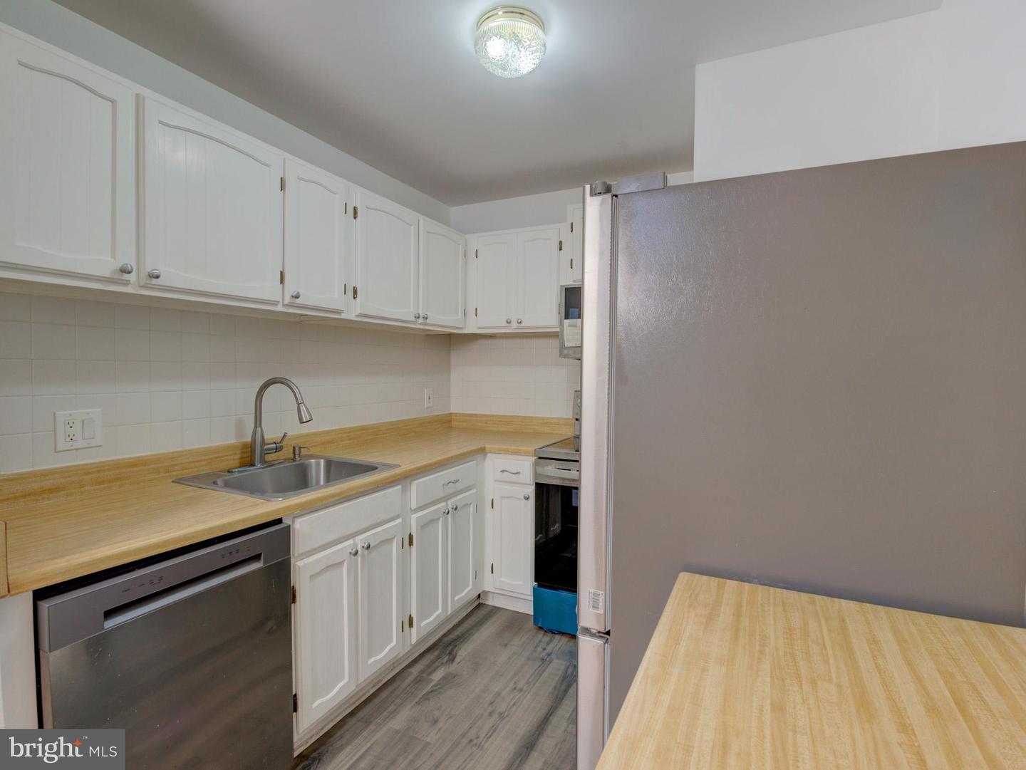 18202 Chalet Dr #3 Property Photo 16