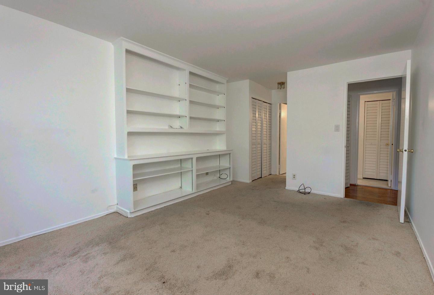 18202 Chalet Dr #3 Property Photo 28