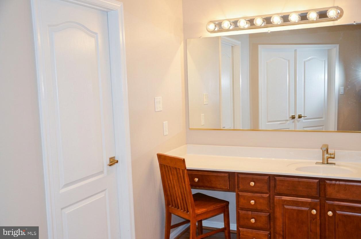 13813 Golden Fields Ct Property Photo 30