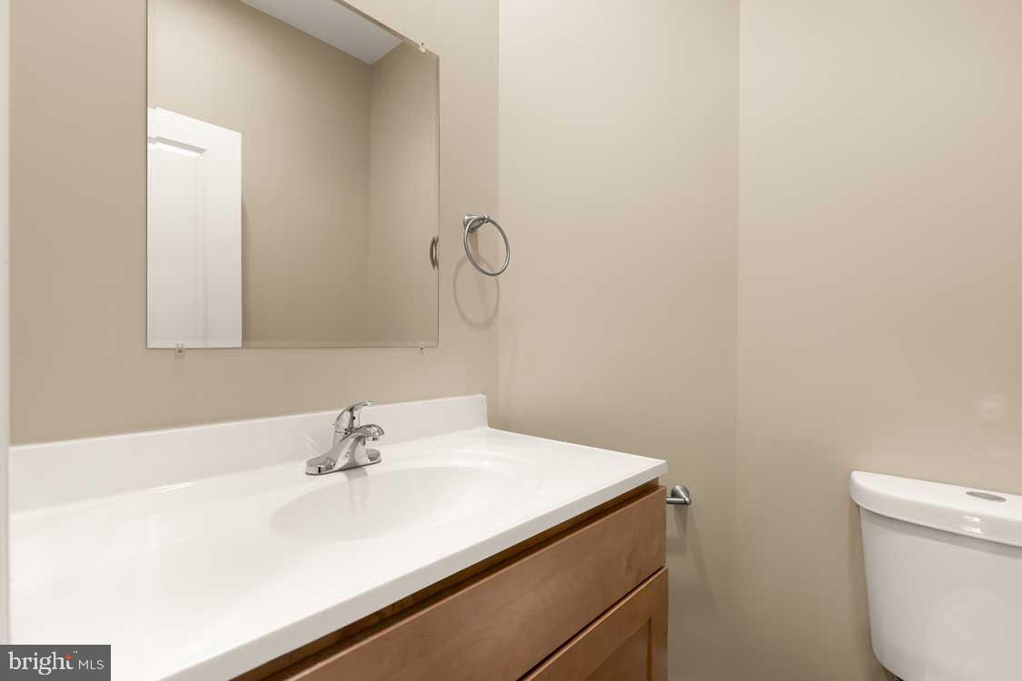 5230 Strathmore Ave Property Photo 21
