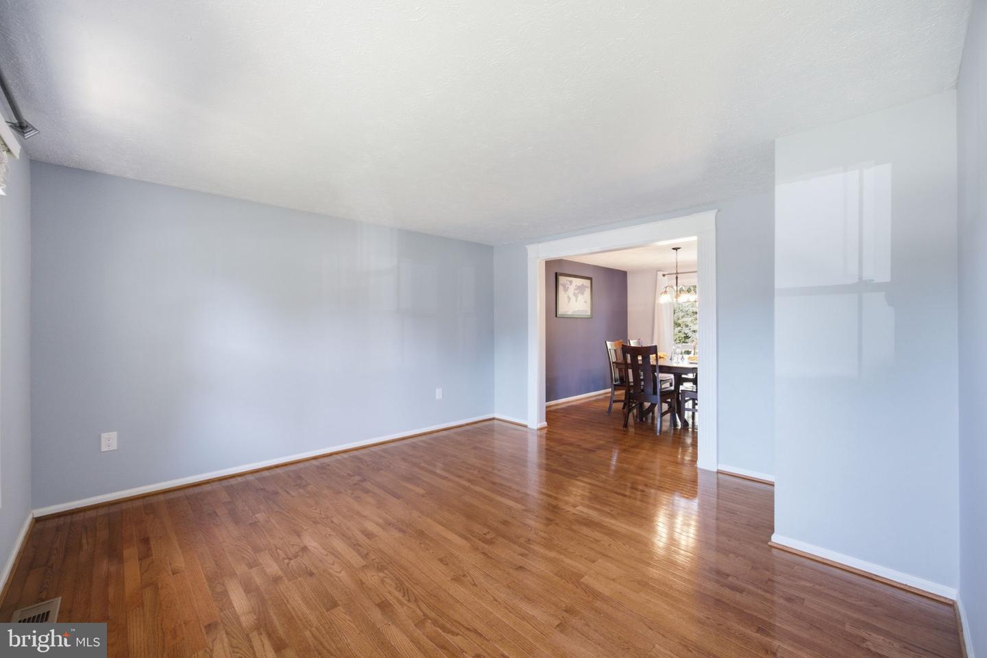 19716 Midas Ct Property Photo 6