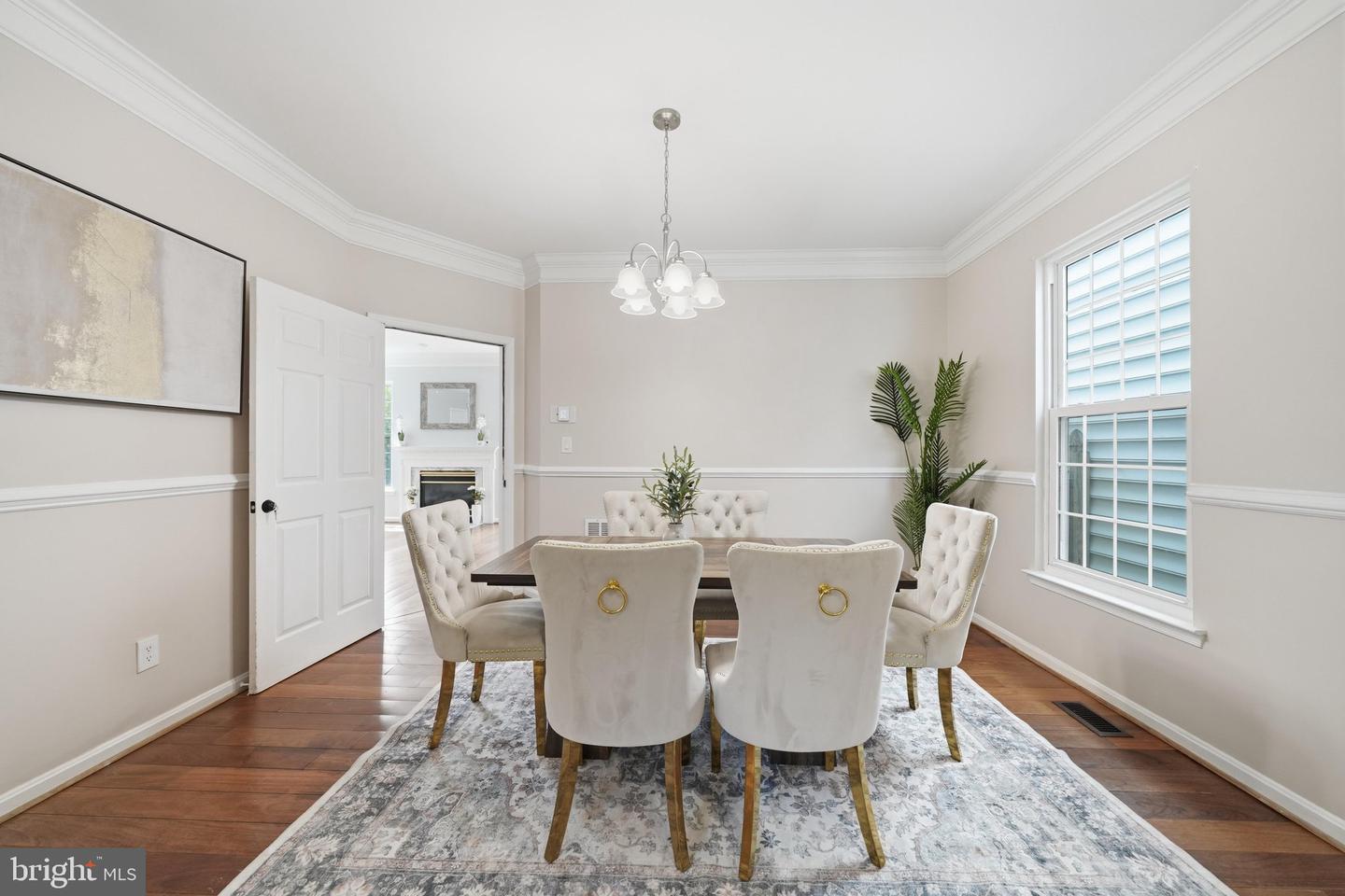 8612 Castlebar Way Property Photo 8