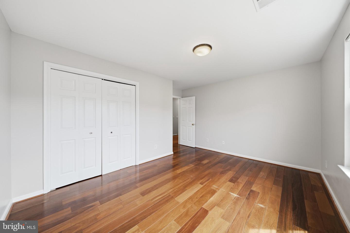 8612 Castlebar Way Property Photo 39