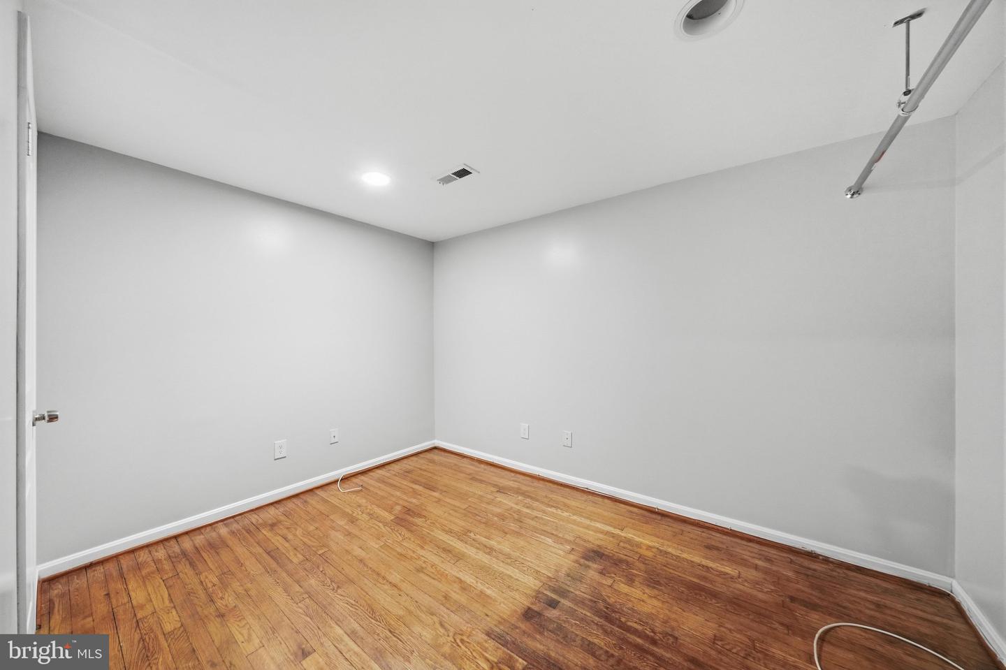 8612 Castlebar Way Property Photo 42