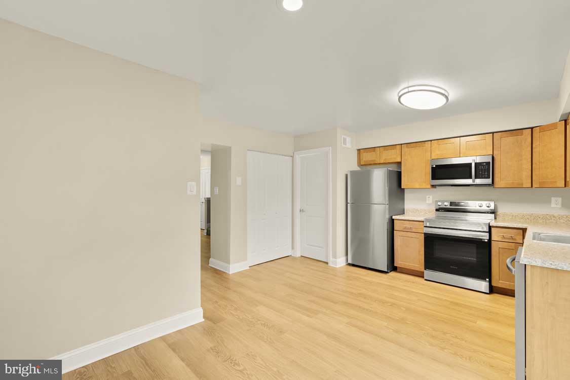 15009 Travert Way Property Photo 6