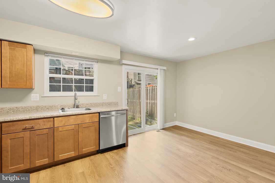 15009 Travert Way Property Photo 7
