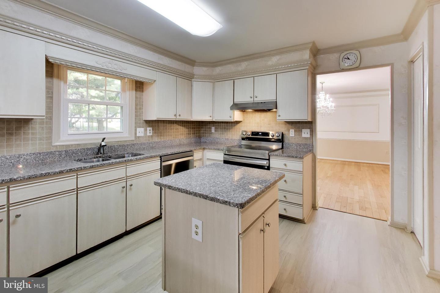 14672 Brougham Way Property Photo 18