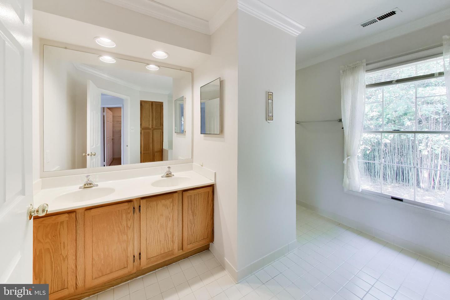 14672 Brougham Way Property Photo 36