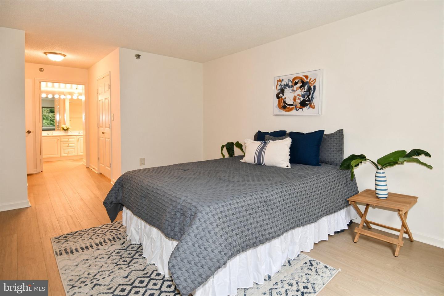 14809 Pennfield Cir #415 Property Photo 16