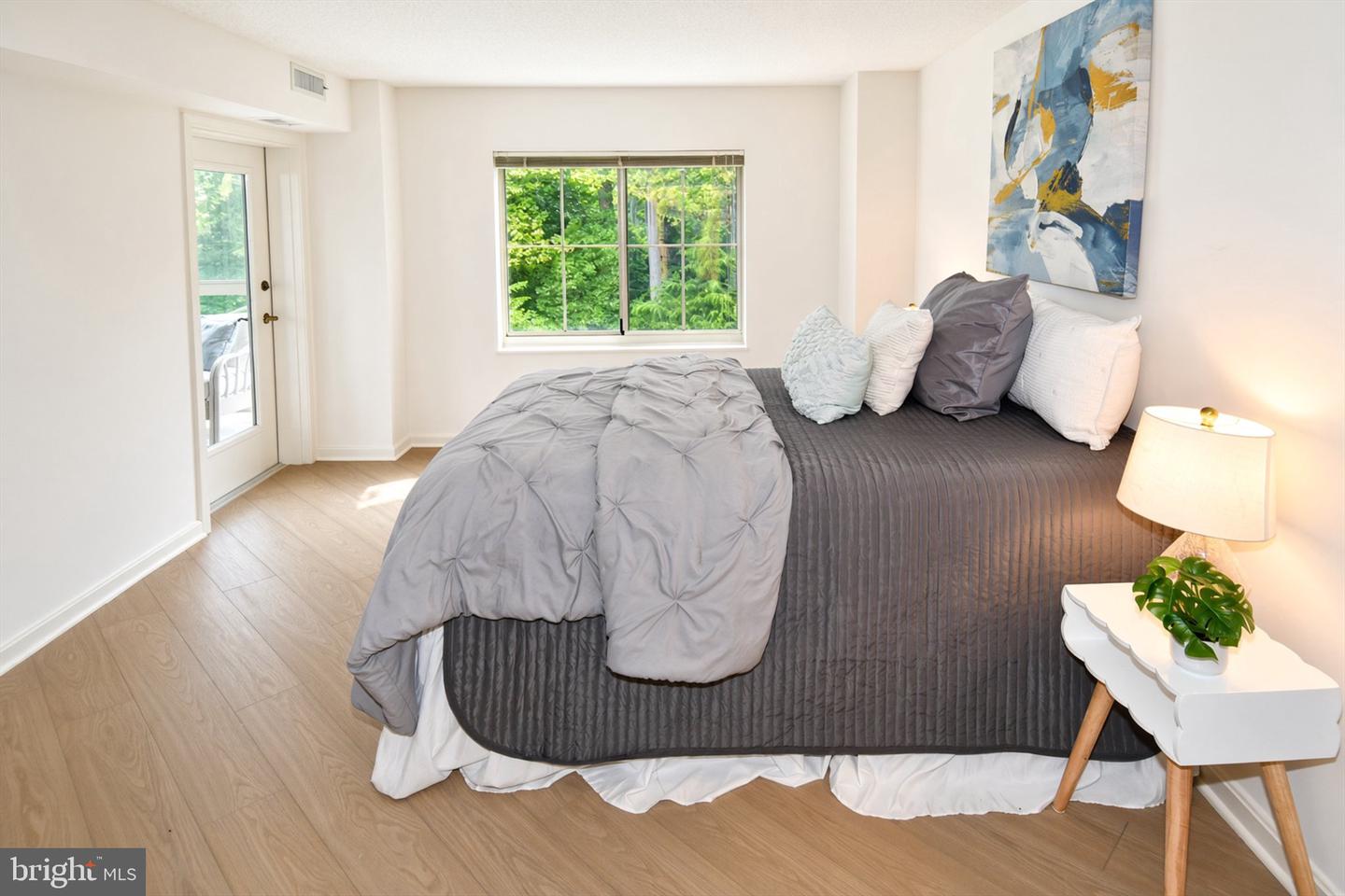 14809 Pennfield Cir #415 Property Photo 21